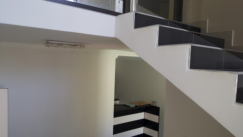 Discovery Guest House Windhoek Buitenkant foto