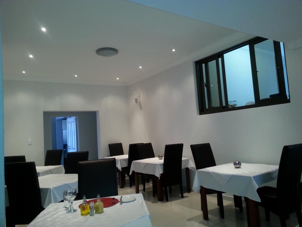 Discovery Guest House Windhoek Buitenkant foto