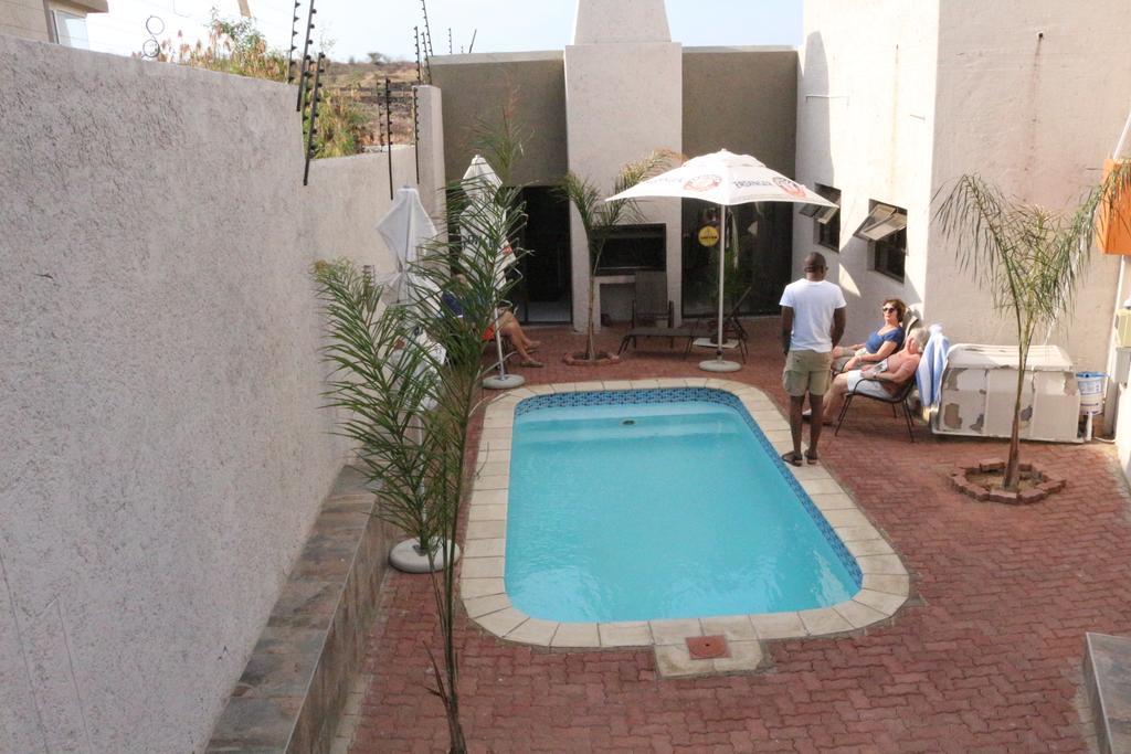 Discovery Guest House Windhoek Buitenkant foto